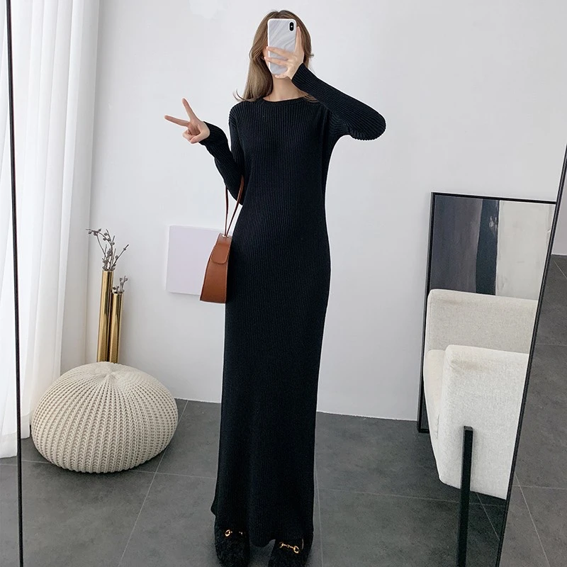 #8232超长款毛衣裙女秋冬过膝脚踝修身黑色打底内搭毛线针织长裙