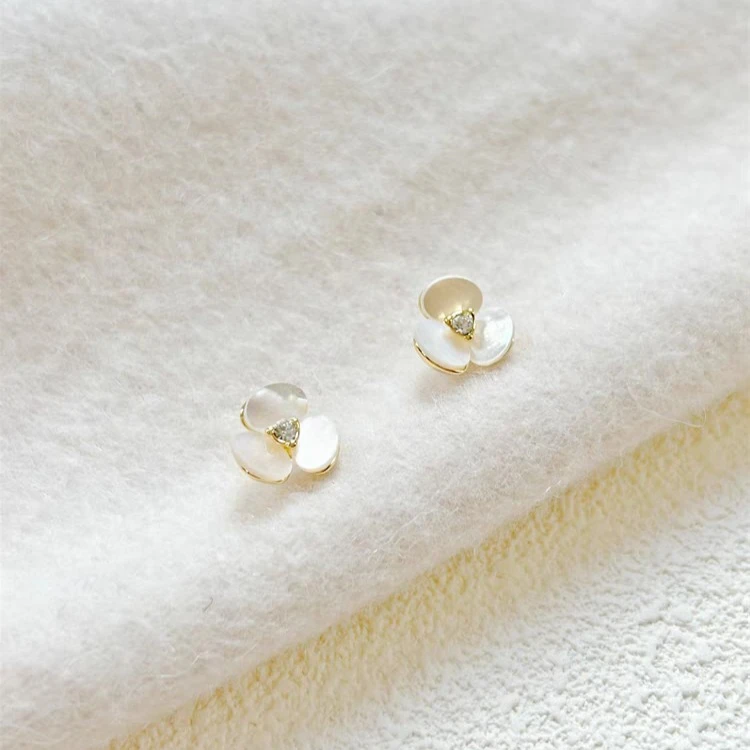 铜合金贝壳耳饰 1031时尚百搭花花耳钉