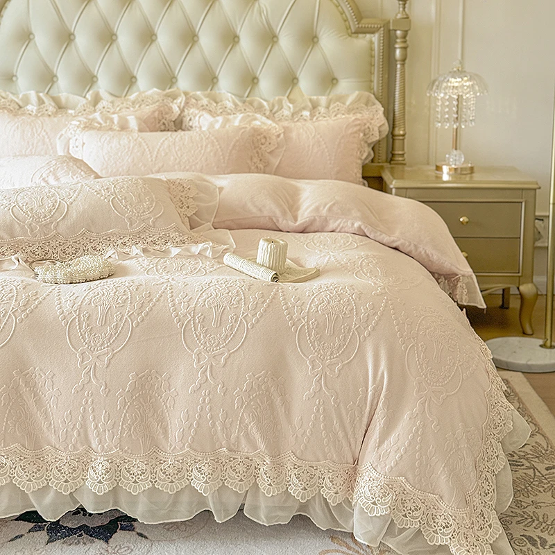 2024新款加绒立体雕花绒加厚牛奶绒双层花边公主风床上四件套