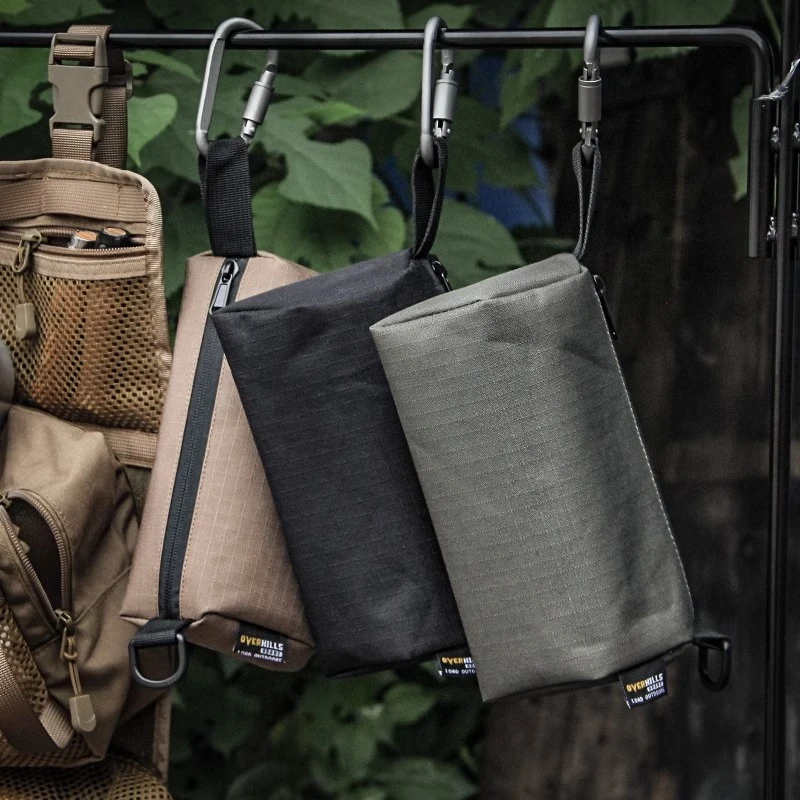 Overhills户外露营徒步收纳梯形包（颜色随机）