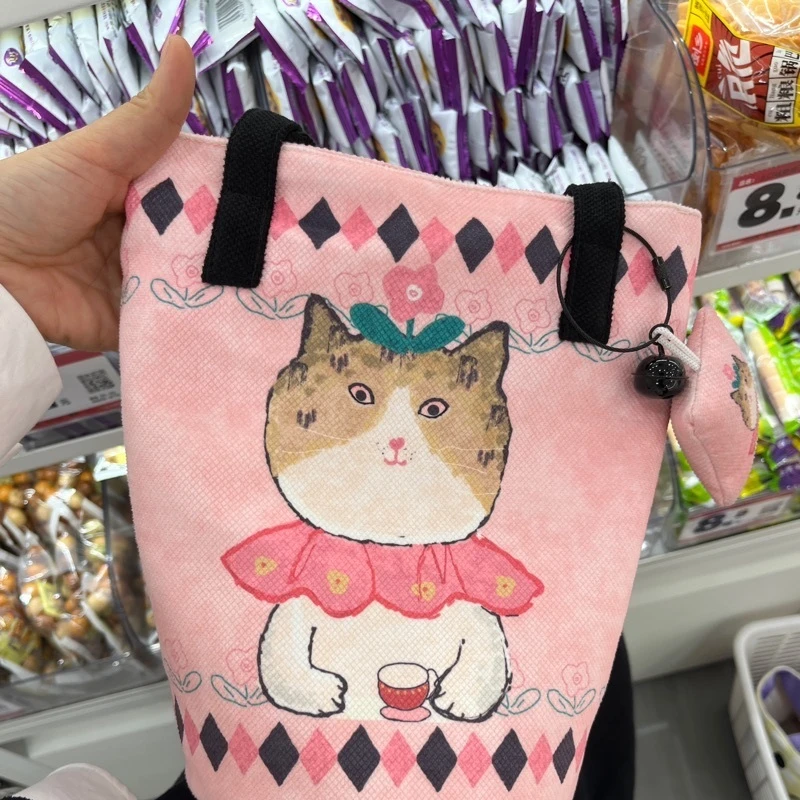 原创春夏新款可爱插画单肩包大容量水桶包休闲百搭手提包