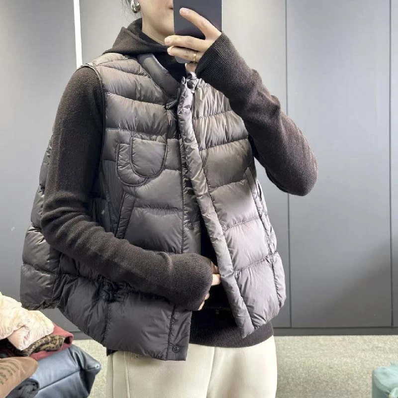 7032太谷休闲简约时尚宽松百搭中式盘扣立领轻薄羽绒马甲冬季