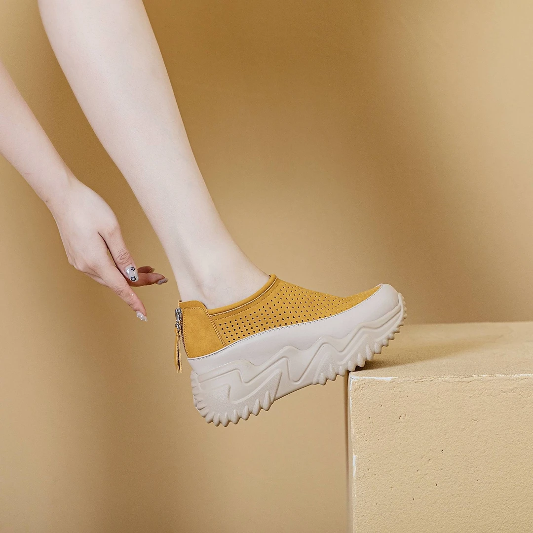 2024夏季真皮网红镂空厚底凉鞋透气时尚百搭小白鞋女鞋潮