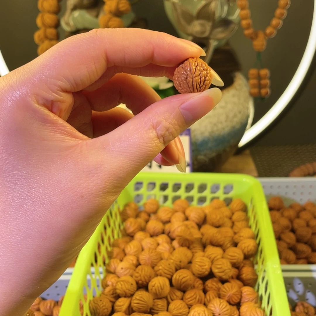 【闪购商品】桃核吊坠15荔枝20颗