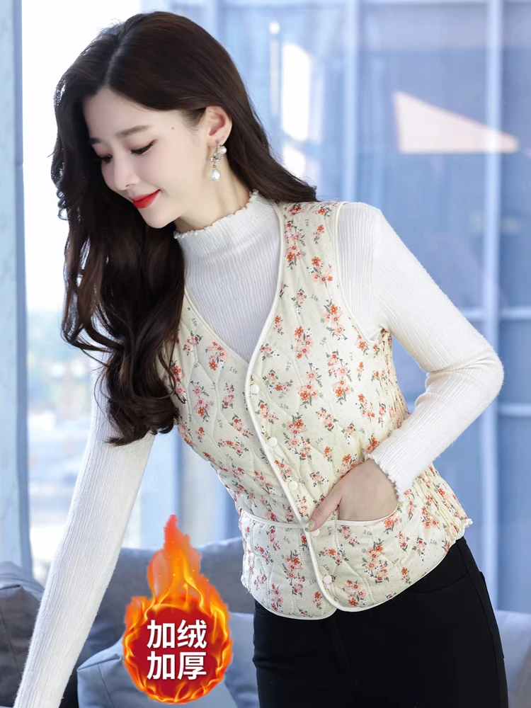 秋冬新款加绒加厚女棉马甲休闲修身百搭短款保暖坎肩马夹打底背心