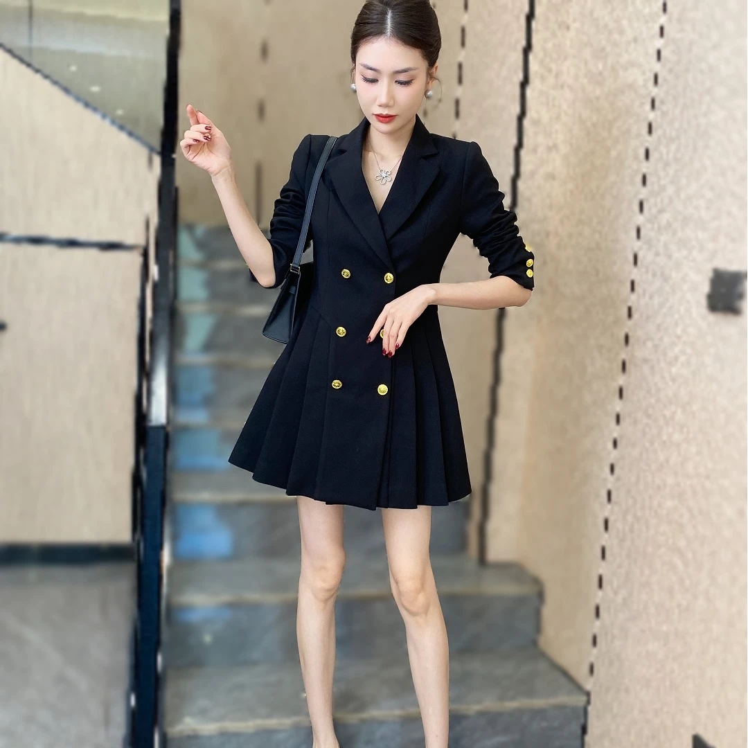 百搭黑色连衣裙短款女秋装2024新款气质女神范高级感西装百褶裙