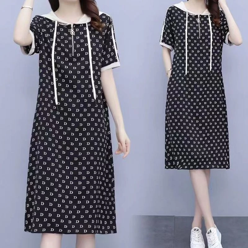 5520-3新款时尚简约舒适连帽连衣裙