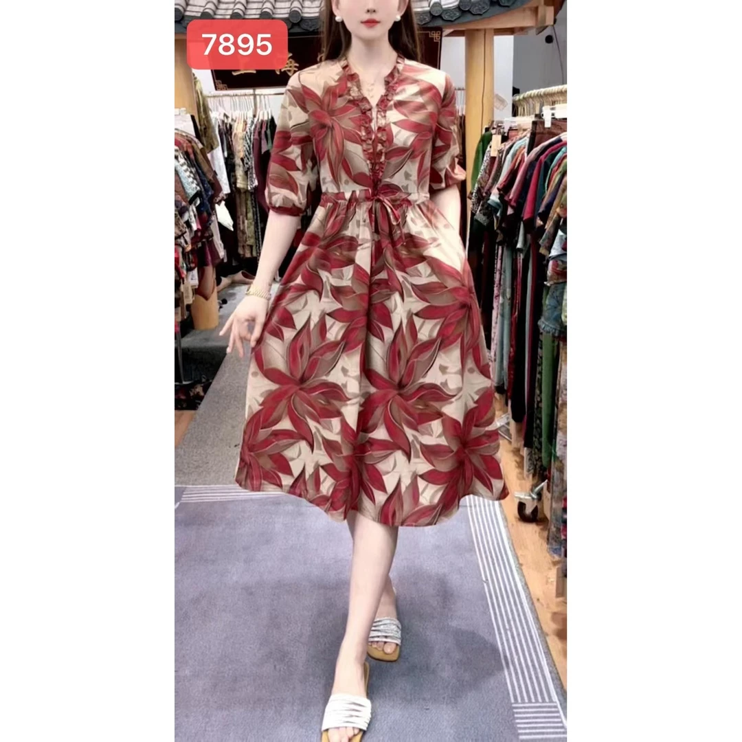 7895-32新款舒适时尚洋气连衣裙