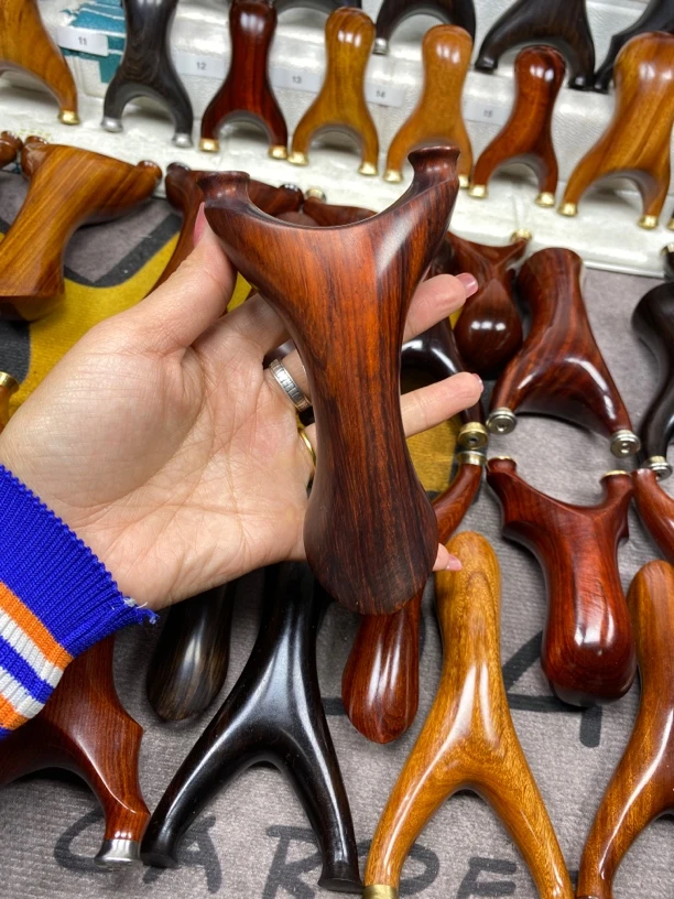 （85动力，无漆无胶抛）实木弓外宽85，撑头17，弓高14.5左右，原木称头