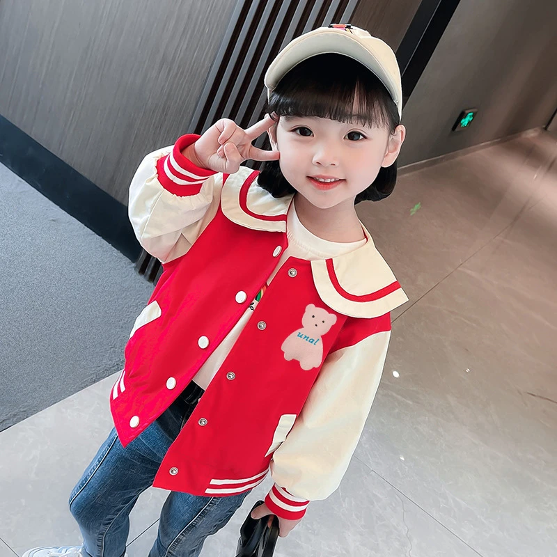 女童外套2023新款女宝秋装甜美可爱娃娃领夹克洋气卡通小熊棒球服