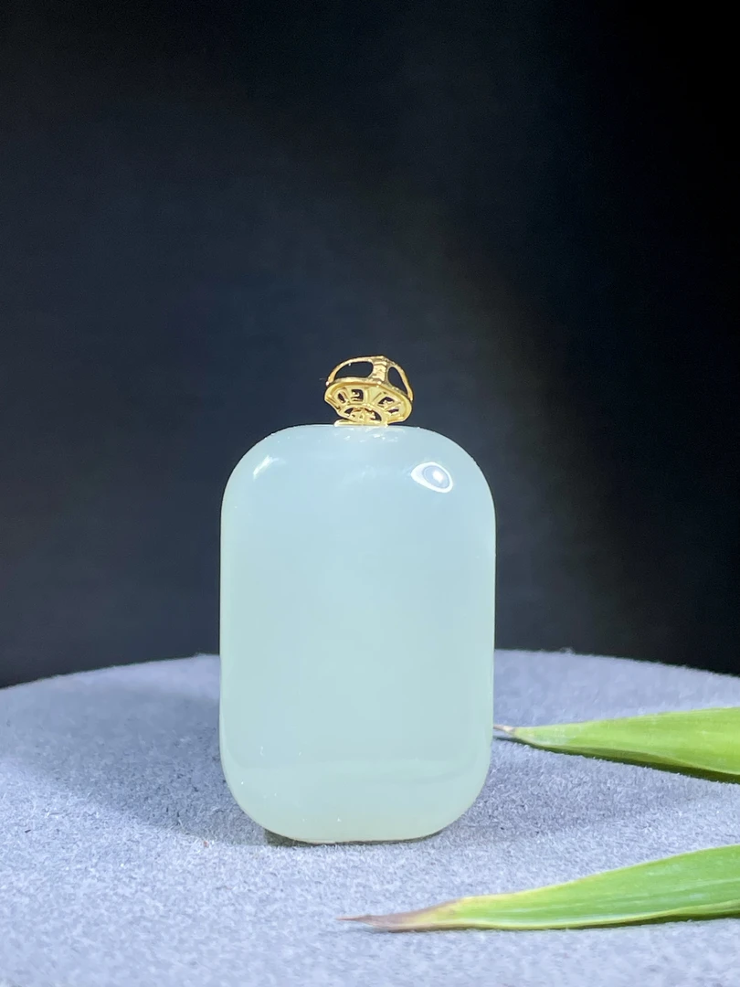 正宗天然和田玉无事牌女士气质百搭款毛衣链拍一发一