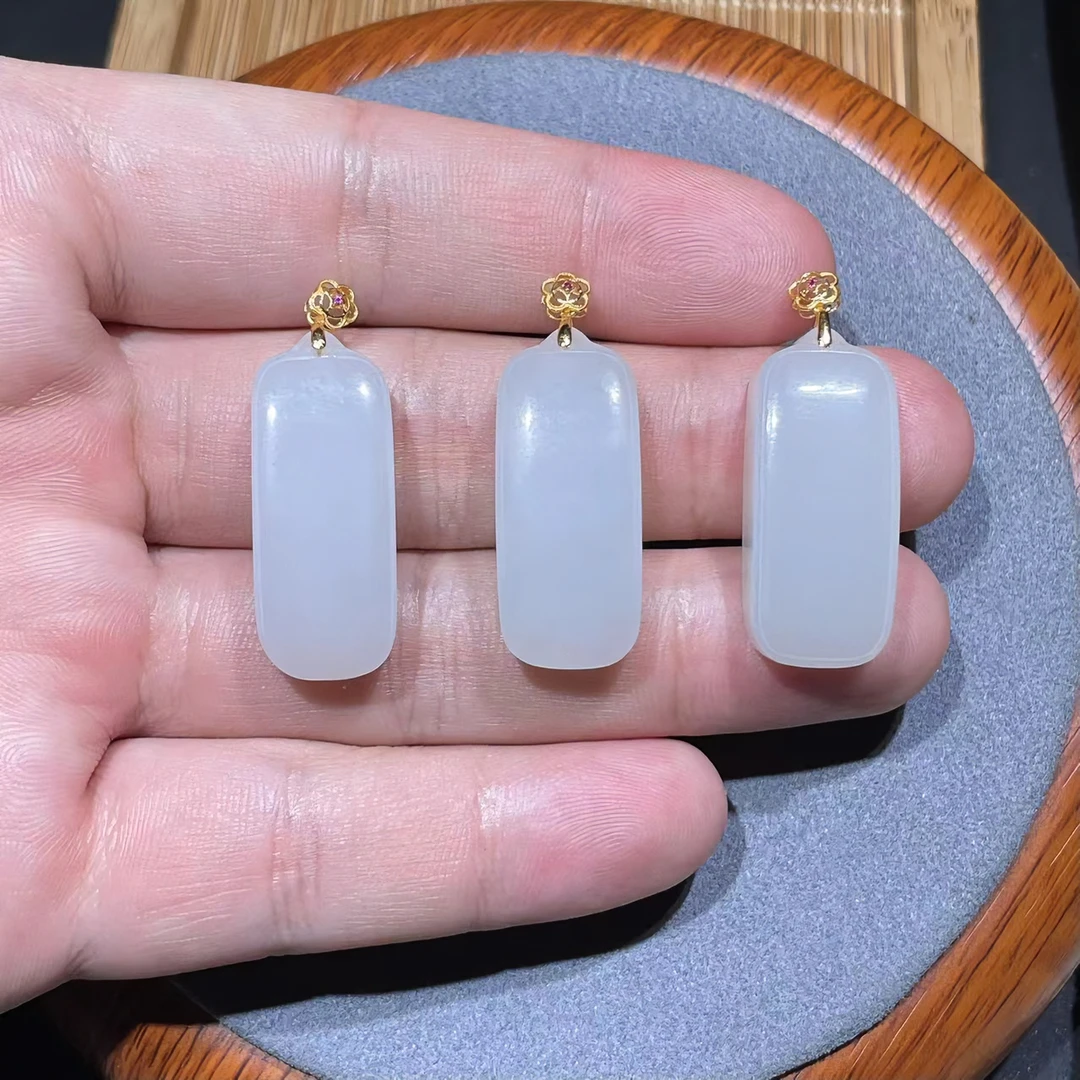 天然和田玉白玉无事牌挂件一个18k金镶嵌款多样性发货拍一发一个