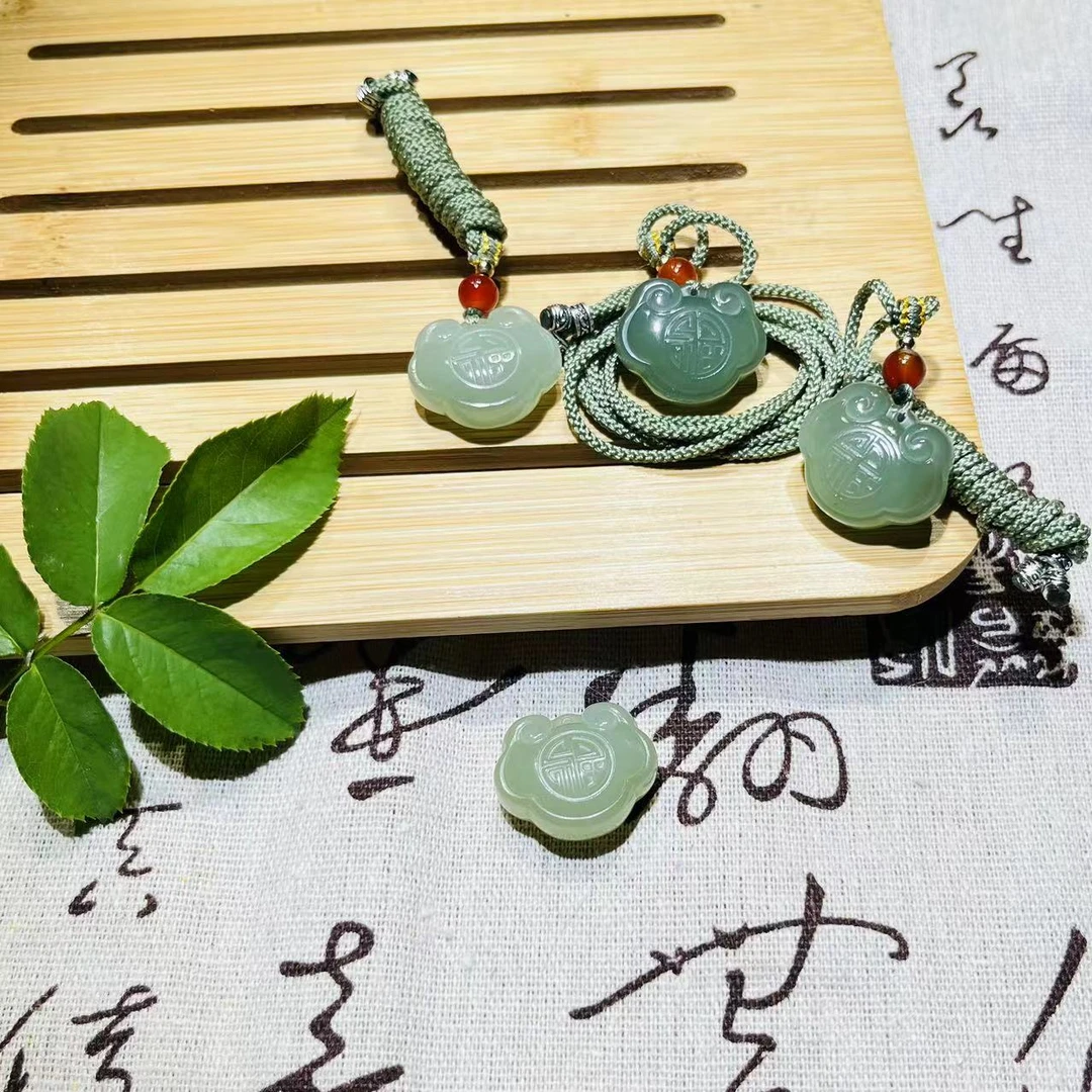 正宗天然和田吉祥福锁精品吊坠多样性发货拍一发一