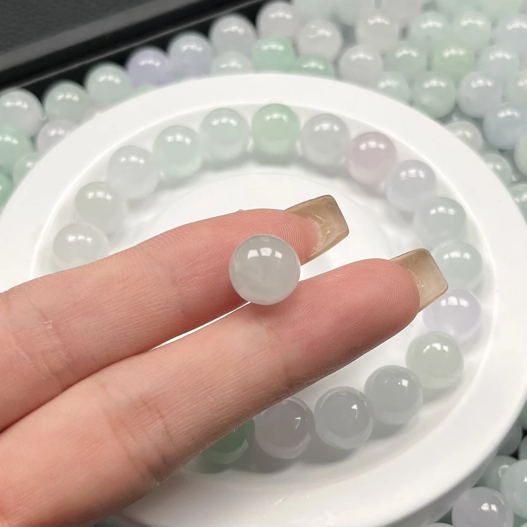 马卡龙12+翡翠散珠一颗/多样性发货