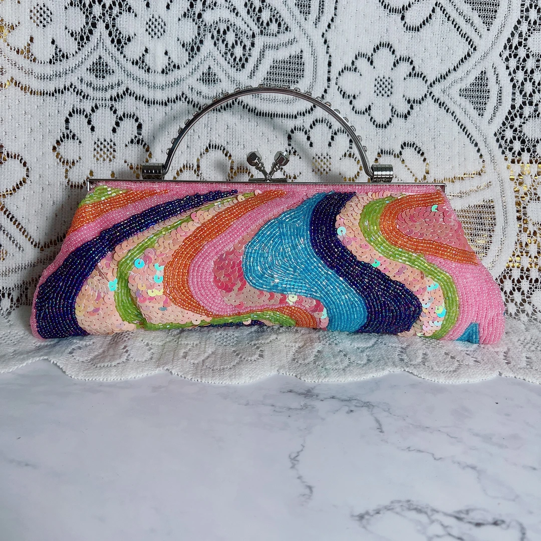 编码1099纯手工百搭经典彩虹钉珠旗袍包重工粉色手提包包斜挎孤品