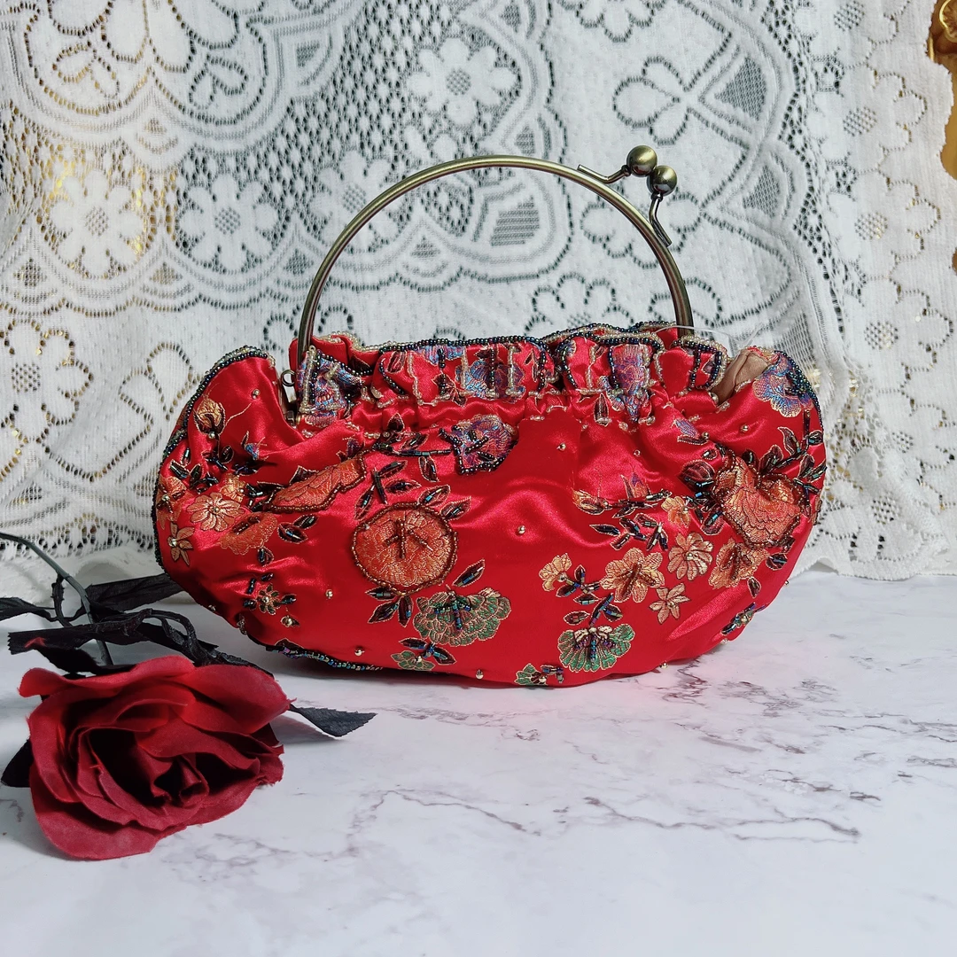 编码1085纯手工经典复古花卉钉珠红色敬酒包口金包手提包包孤品