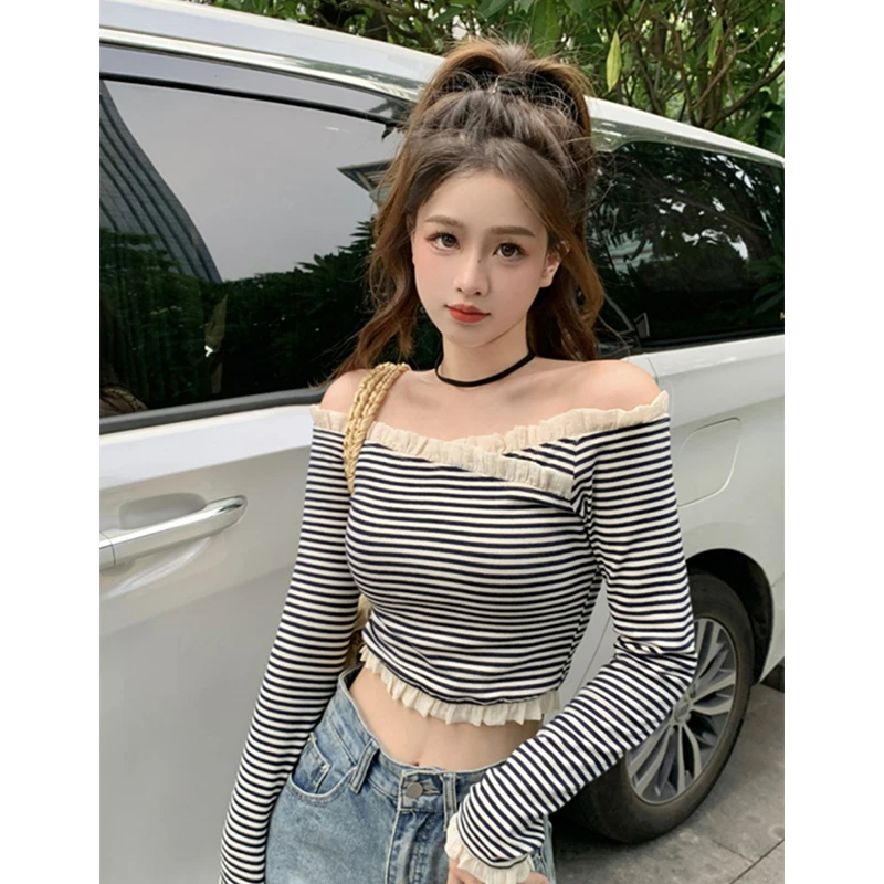 韩系穿搭条纹长袖一字肩T恤女早秋2024新款修身性感露肩短款上衣