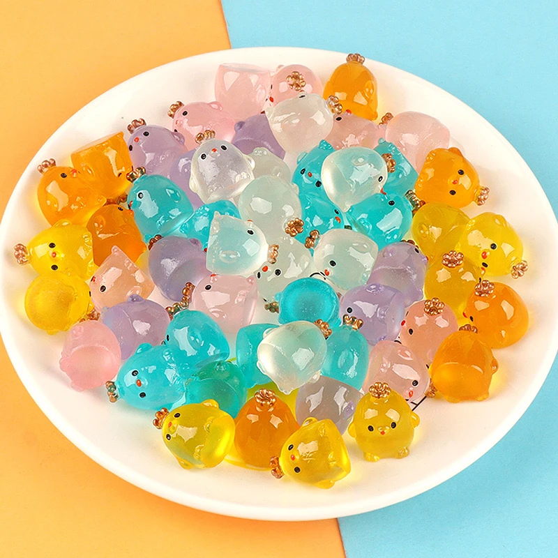 树脂夜光卡通立体皇冠鸡