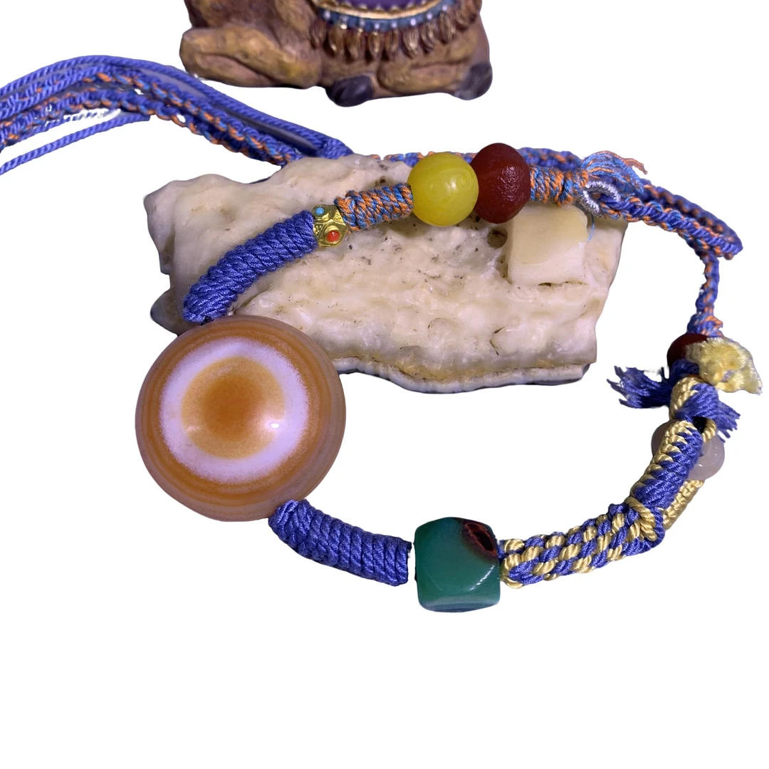 缠丝玛瑙羊眼板珠民族风吊坠30mm*12mm