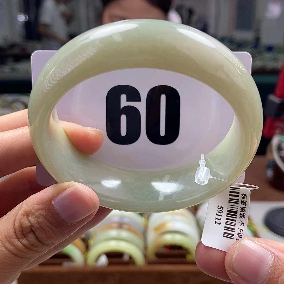 和田玉手镯未镶嵌60