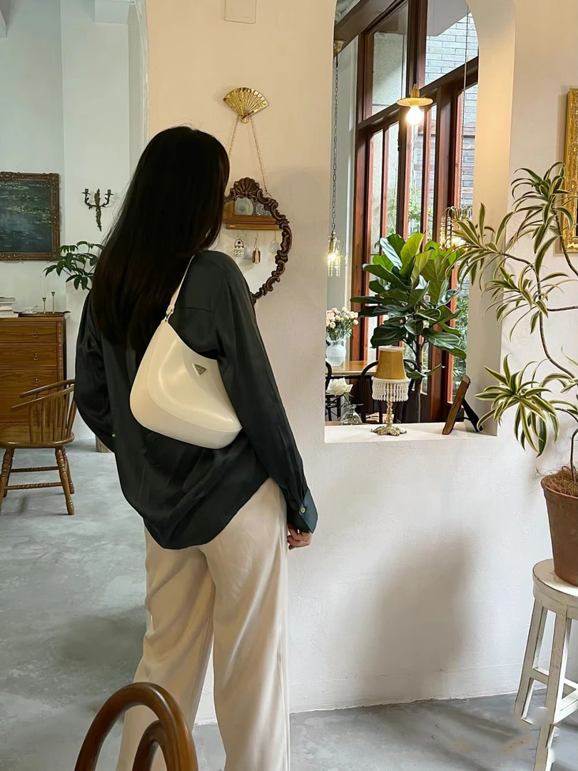 立体慵懒风女真皮手拎中古亮面hobo包单肩手提两用腋下包韩版简约