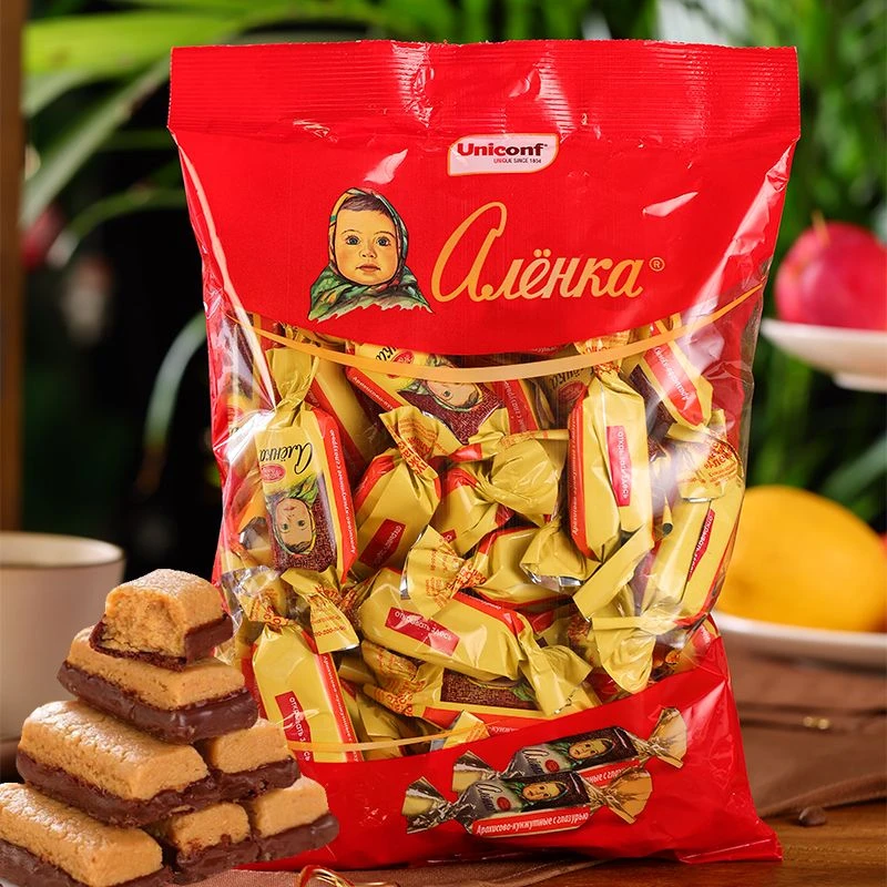 俄罗斯进口大头娃娃爱莲巧喜糖花生芝麻酥糖休闲零食500g一袋