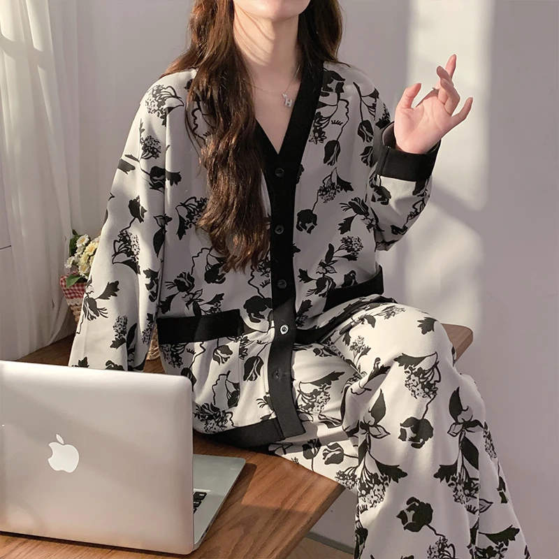 2023春秋新款个性碎花睡衣女气质氛围感长袖家居服套装大码可外穿