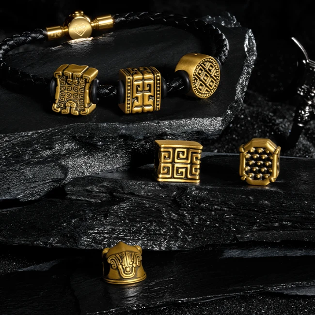 【周大福】MONOLOGUE独白北纬三十度神兽将军兵器转运珠多款