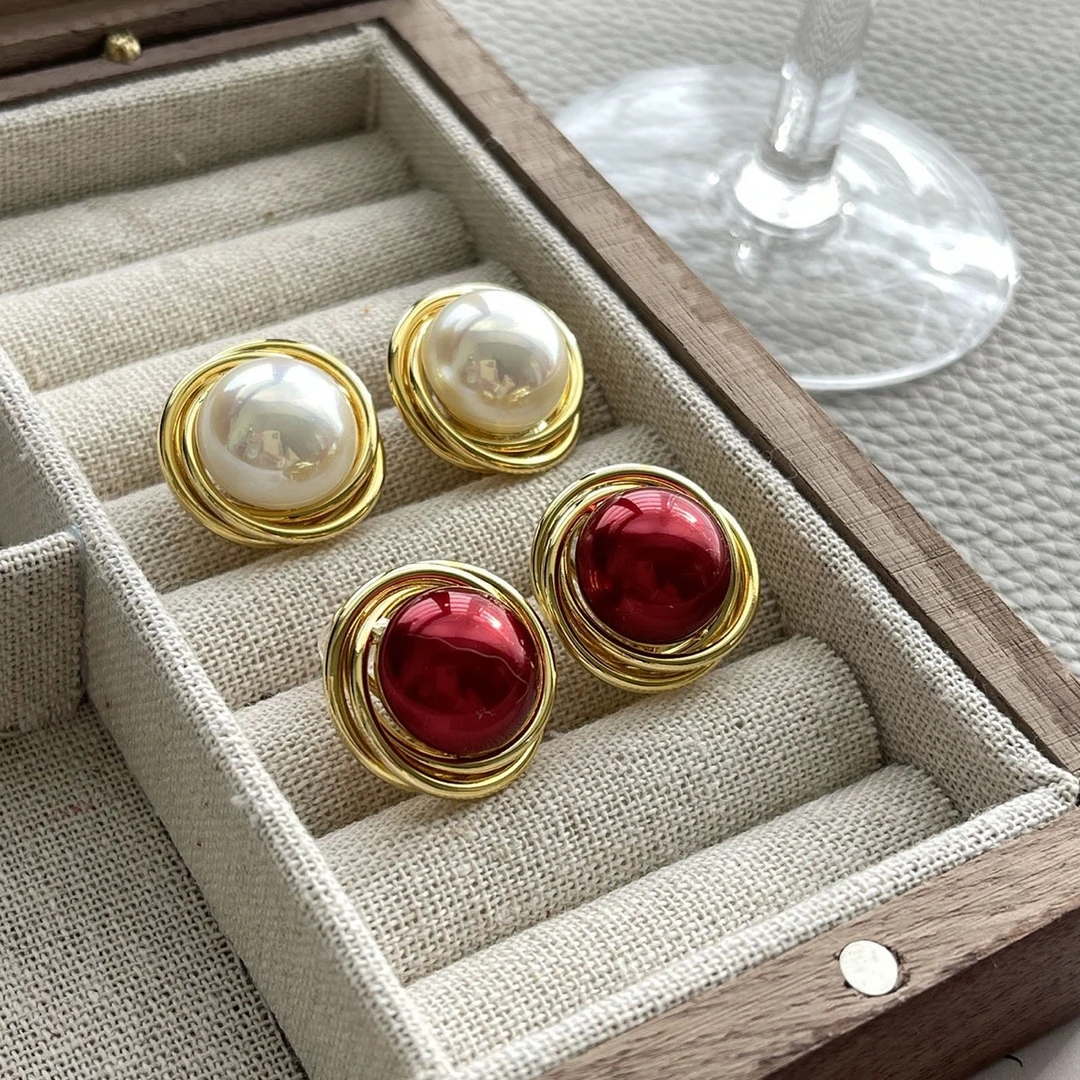 铜合金耳饰 个性日韩红色耳钉女ins小众轻奢时尚百搭潮流耳饰