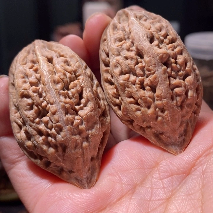 文玩核桃把件秋*.东北楸子378