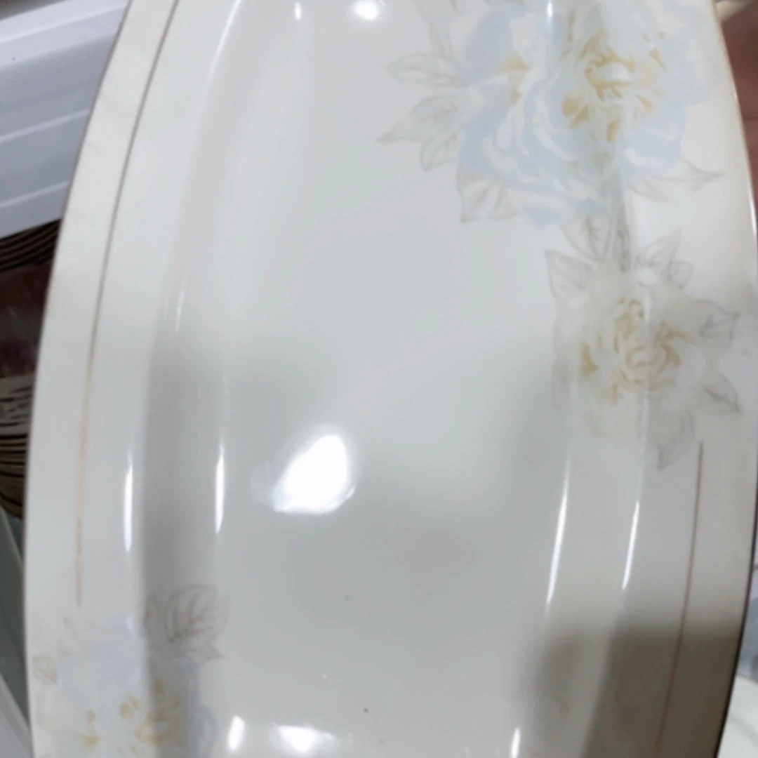 【闪购商品】陶瓷盘秒金鱼盘一个瑕疵