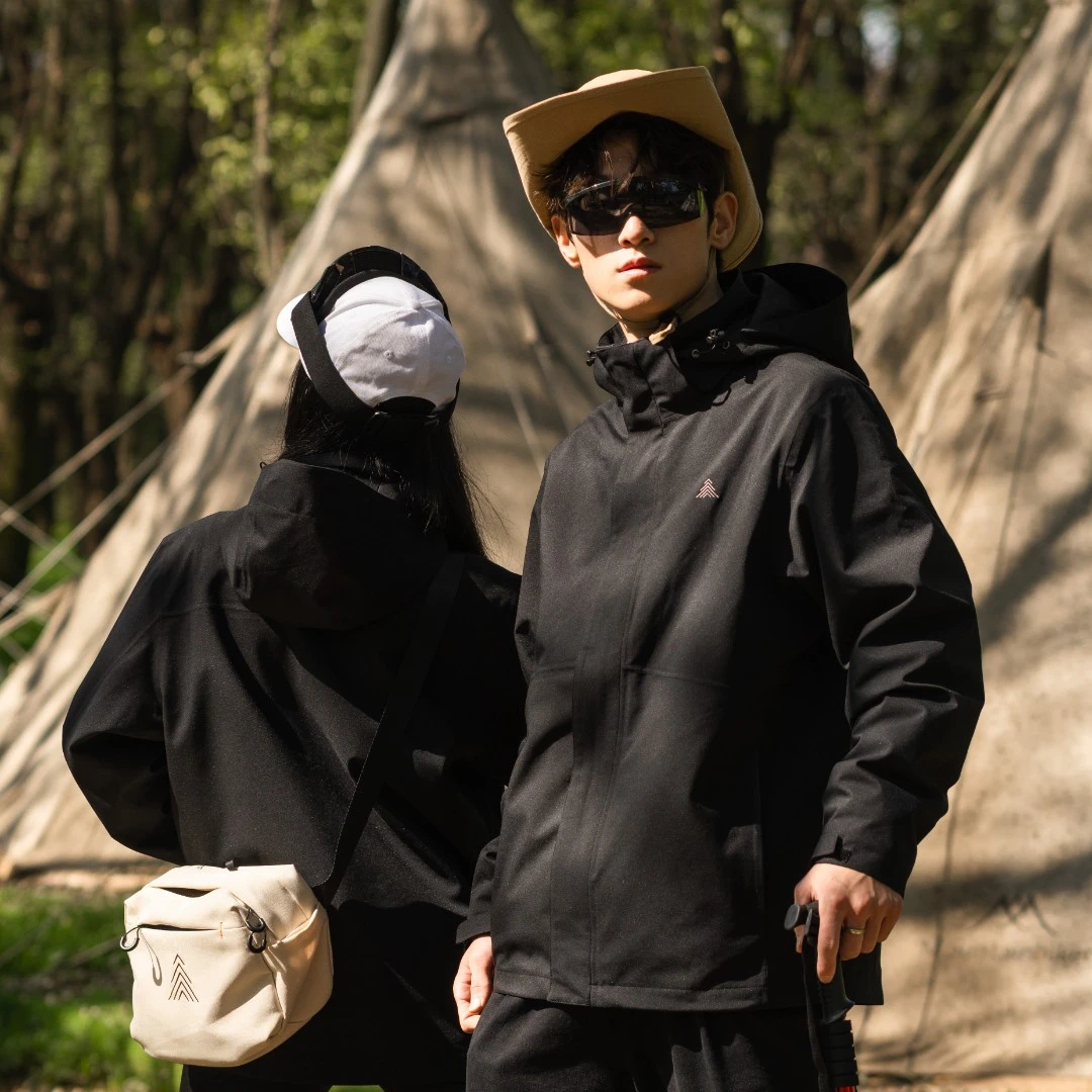 买一送一户外运动防风防水可拆卸内胆三合一冲锋衣保暖外套