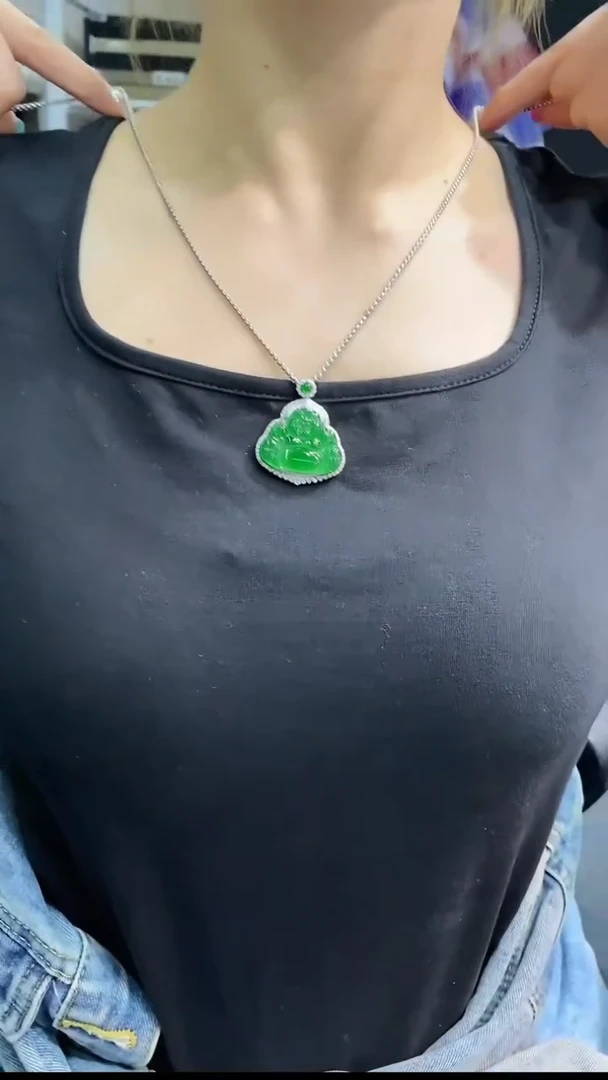 【闪购商品】翡翠吊坠(不含链)未镶嵌多样性发货其一不含链