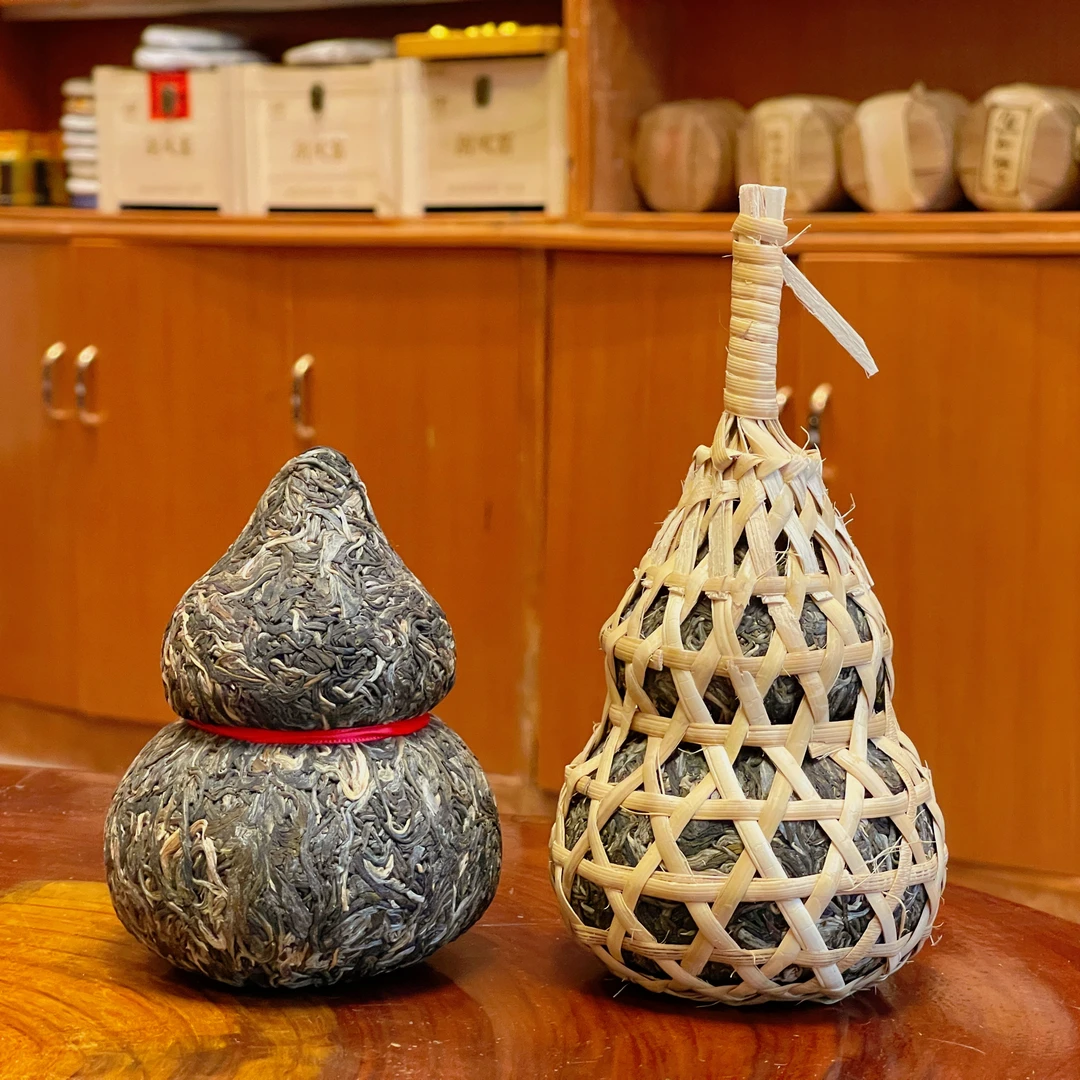 【鸿韵二姐】工艺普洱茶（竹编葫芦）2022年 普洱茶春茶 500克/沱