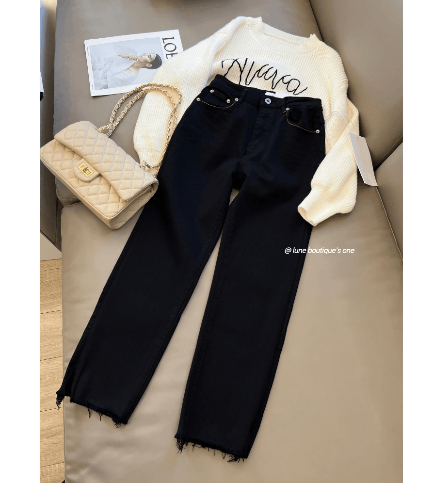 @显瘦小黑裤！高腰柔软舒适毛边烟管牛仔裤  C0685