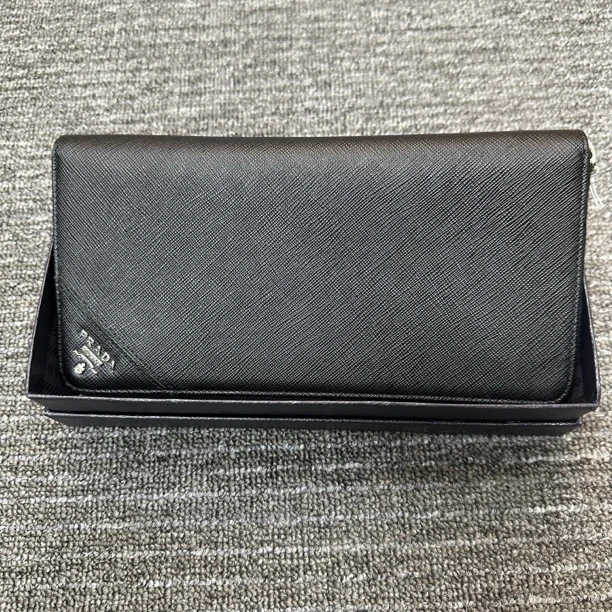 99新 Prada/普拉达 普拉达钱包手拿包