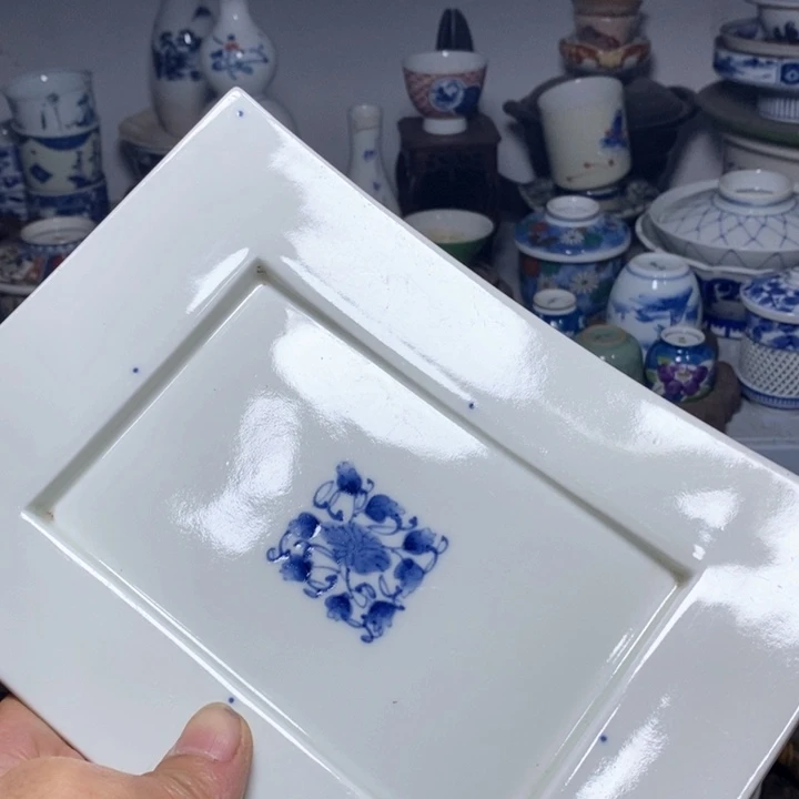 瓷片一个人吃一大杯