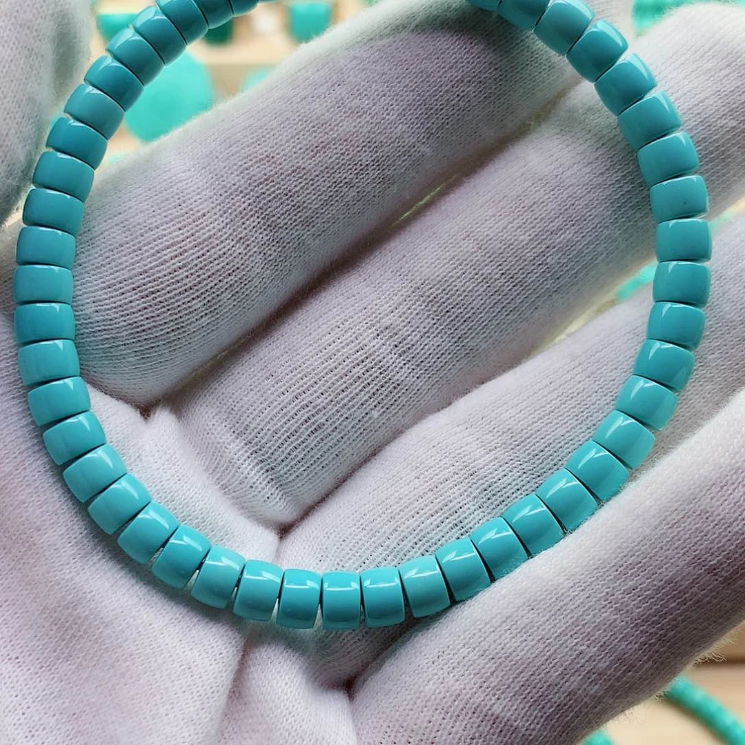 绿松石配饰未镶嵌?*