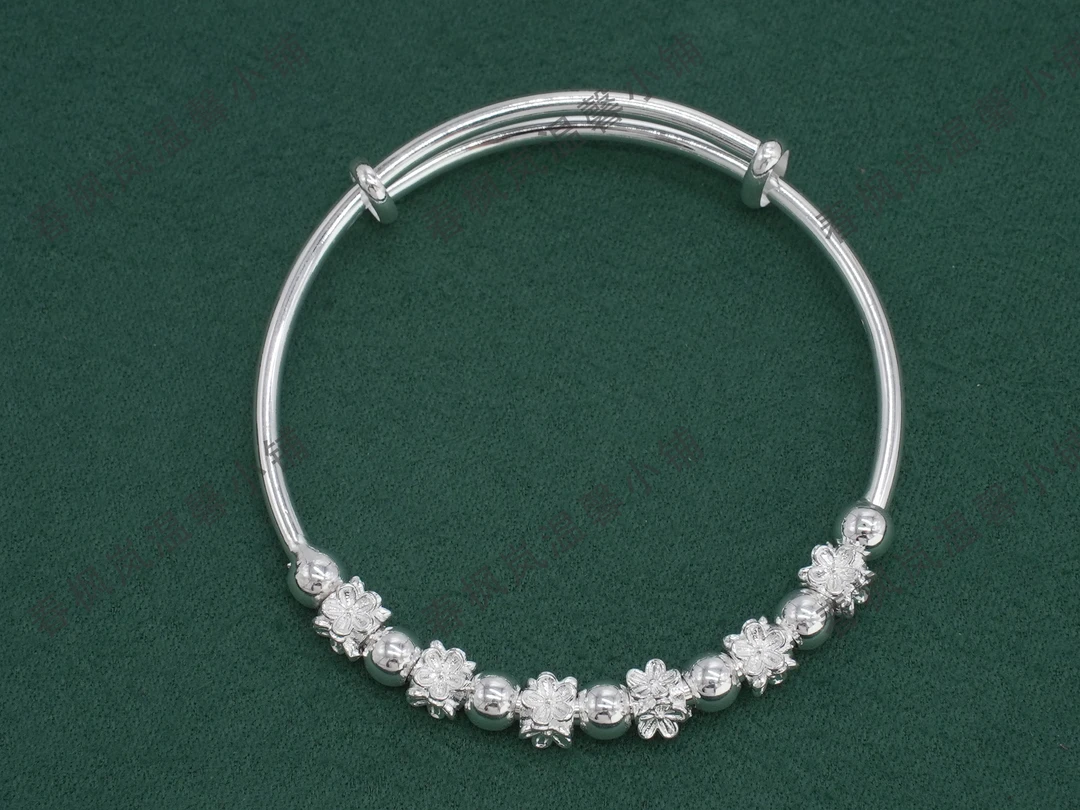 足银手镯 811 足银999.9推拉串珠梅花手镯