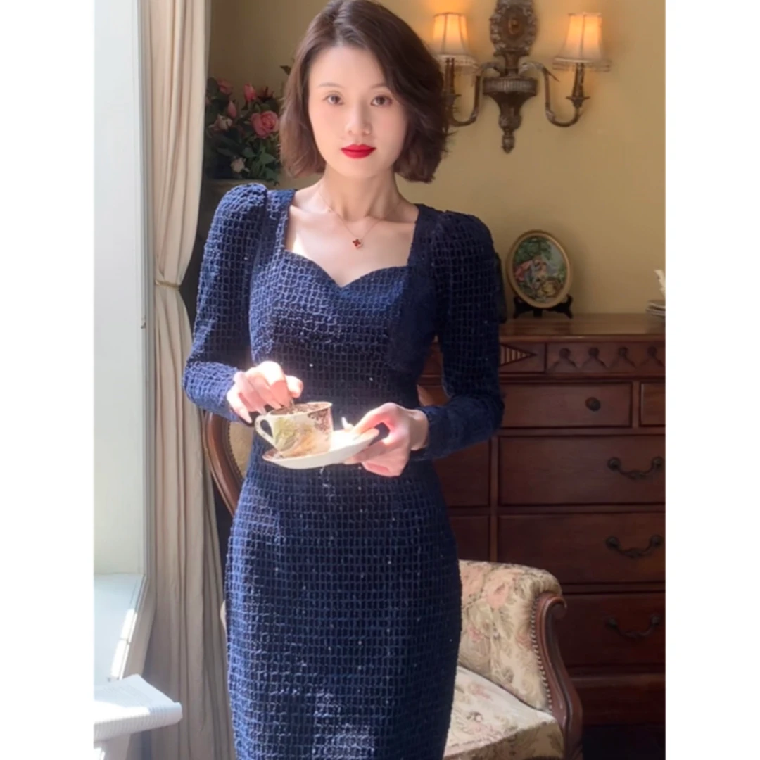 彩彩家【南法庄园】藏蓝色气质显瘦修身款高级感亮闪收腰法式连衣裙