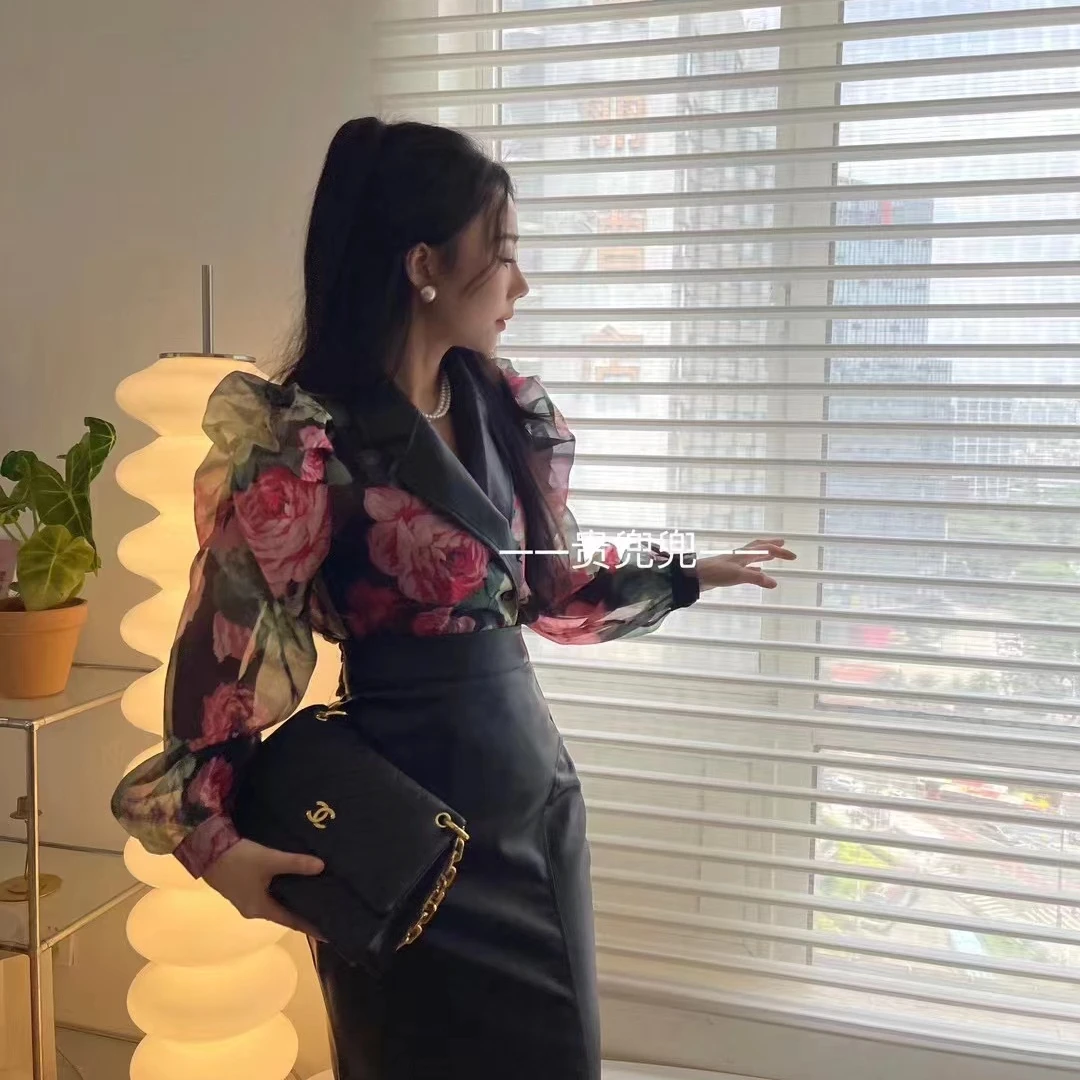 时尚显瘦翻领花朵开衫上衣