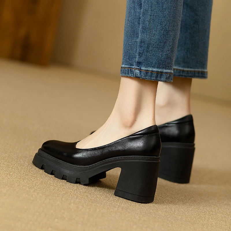 方头浅口复古粗跟女2025年防水台厚底高跟气质单鞋百搭职业工作鞋