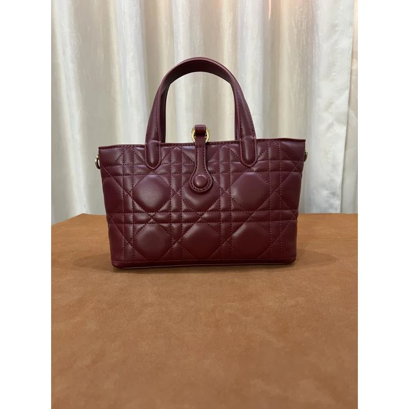 YAY新款时尚藤格纹名媛手提包菱格包托特单肩腋下通勤8252-红色