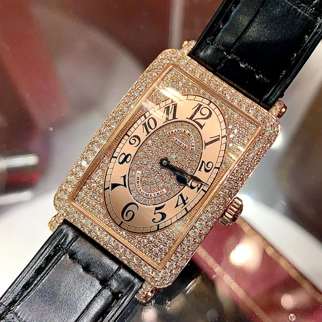 99新 Franck Muller/法兰克穆勒 满天星长岛/石英/表径25.9*44