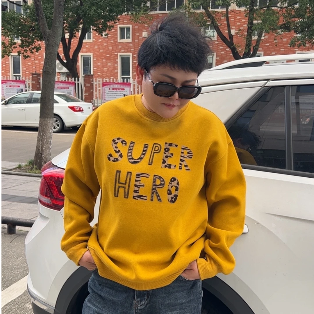 【摩接接欧韩】82198秋冬圆领加厚字母植绒刺绣卫衣