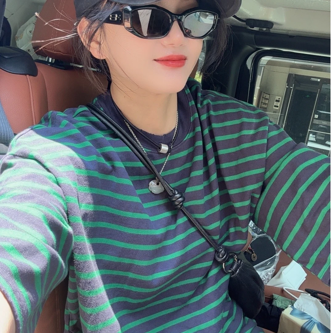 【摩姐姐欧韩】9036秋款有口袋条纹大版T恤