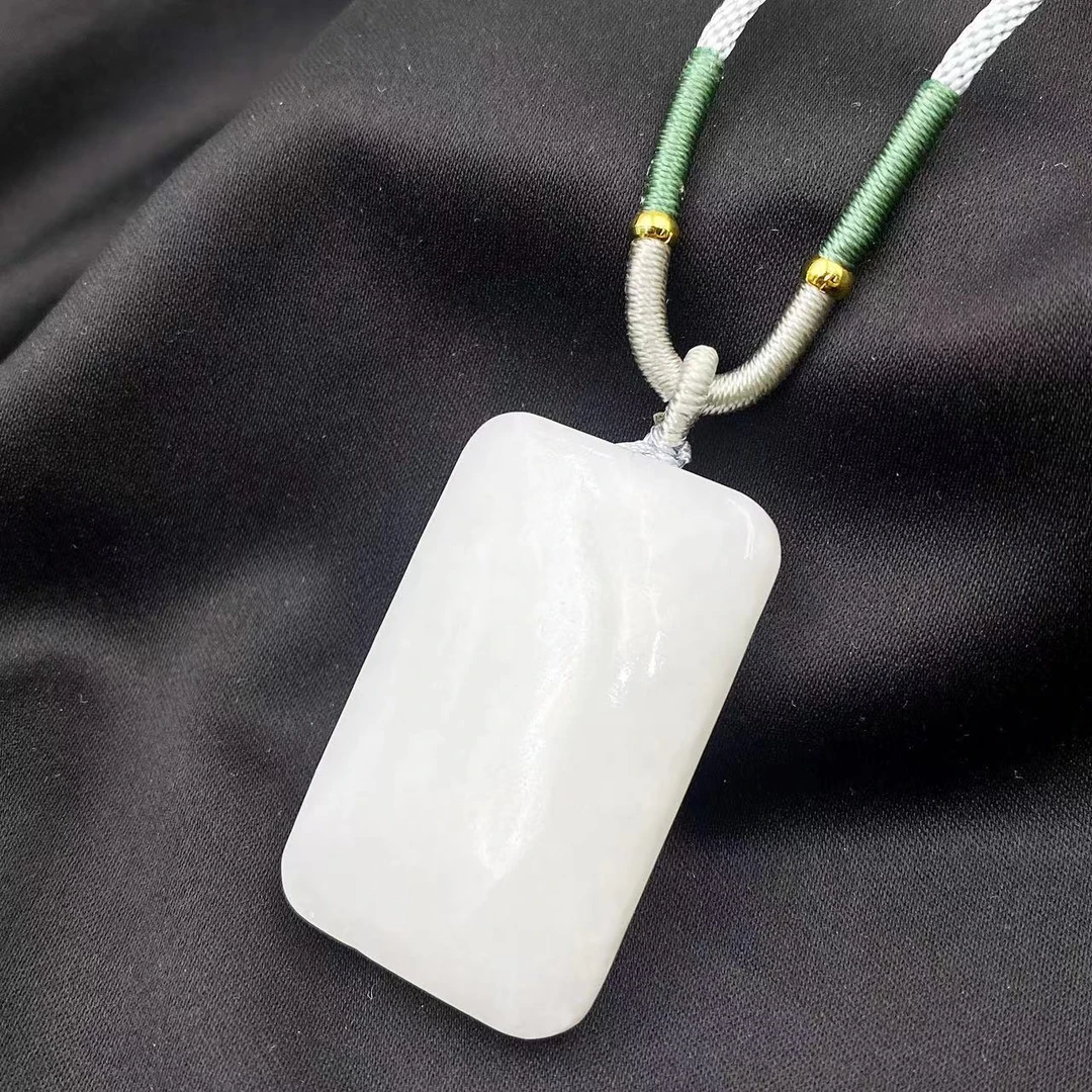 和田玉气质极光白无事牌项链Y472