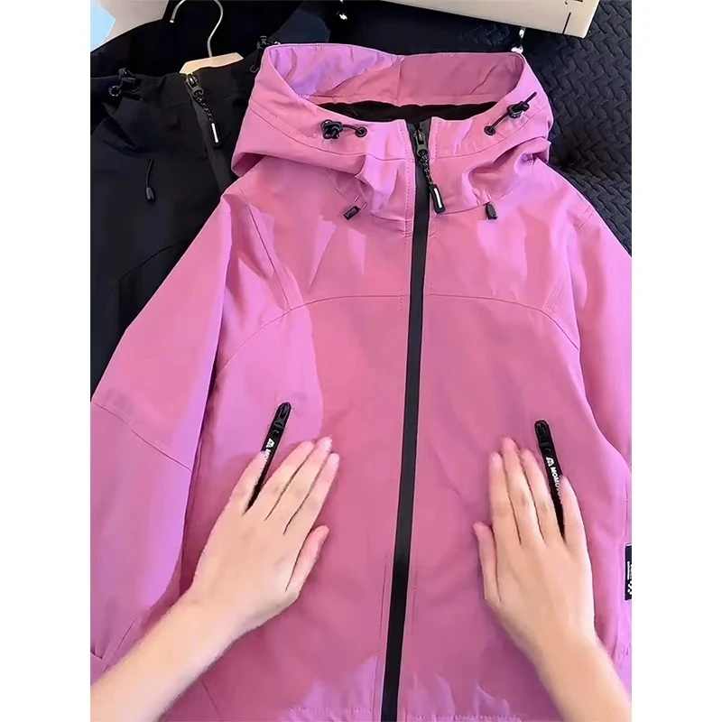 女童秋冬季韩版加绒冲锋衣儿童2024新款连帽防水外套中大童夹克潮