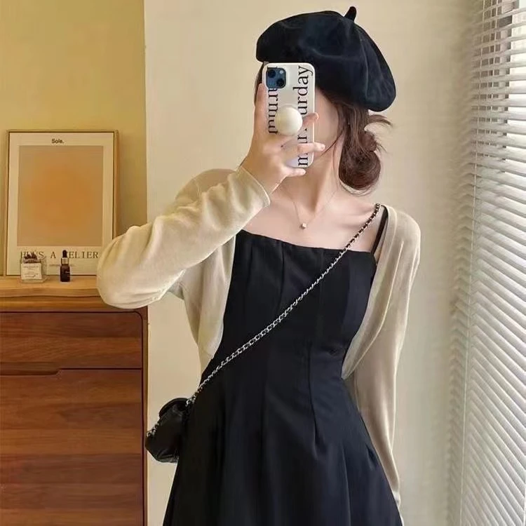 薄款长袖冰丝针织开衫女披肩外搭配吊带裙短款空调防晒小坎肩罩衫