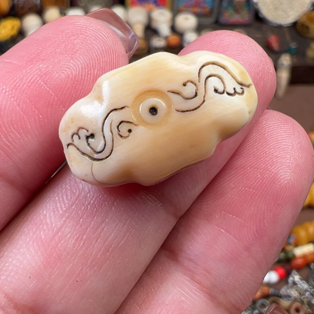 【闪购商品】菩提根/象牙果吊坠咖*?